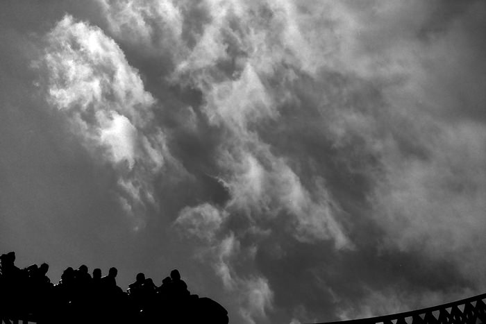 東京 ジェットコースターのシルエット 写真とエッセイ By オザワテツ