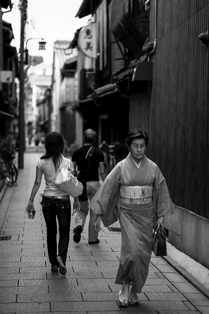 Modern woman and classic woman