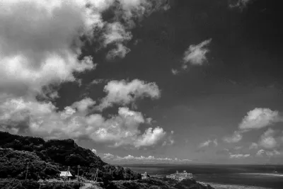 岬の突端のホテル