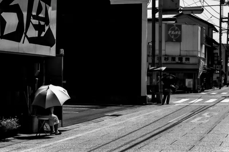 big sunshade by roadside