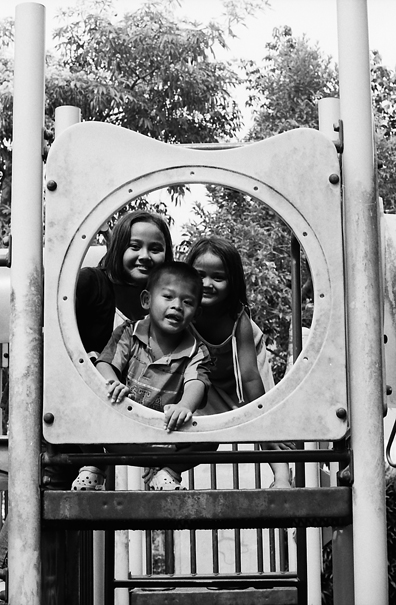 Three Kids In The Circle (Malaysia)