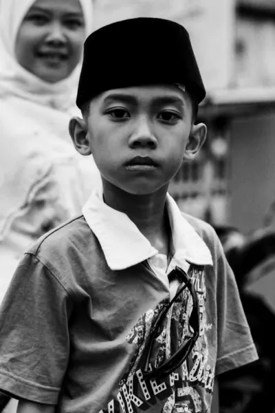 Boy wearing Sogkok