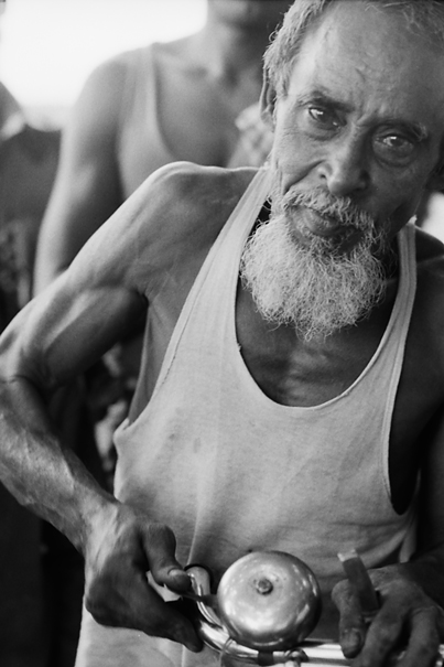 Man Rang The Bell (Bangladesh)