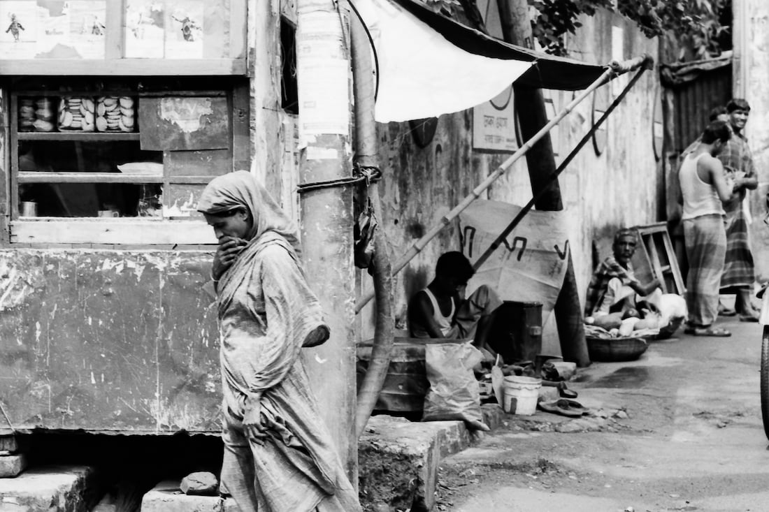 Woman walking with toughts