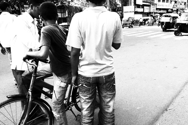 A Bicycle And Three Boys (India)