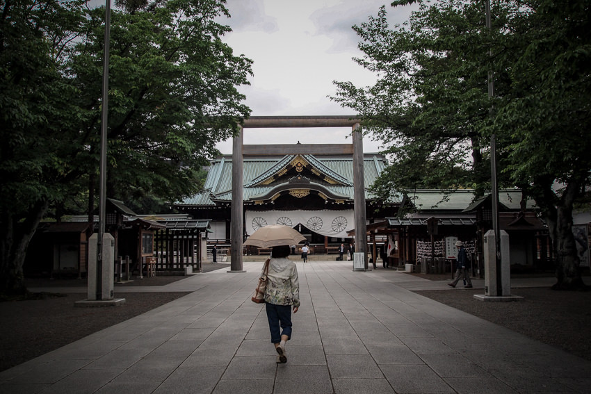 靖国神社の日傘