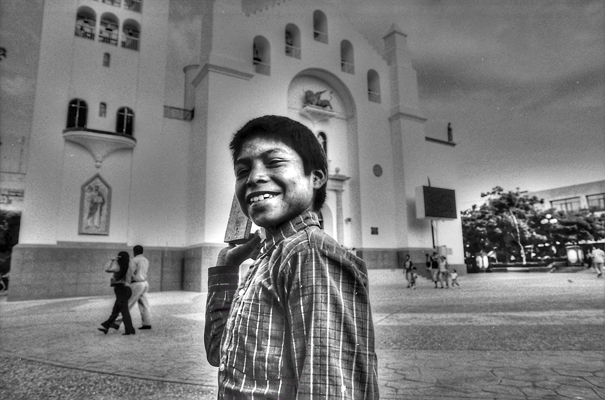 Smile Of A Shoeshine Boy (Mexico)