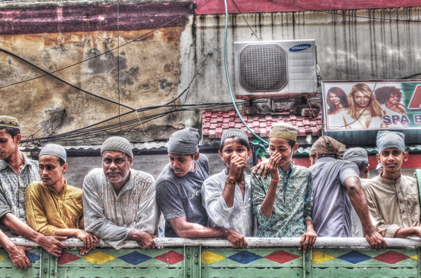 Taqiyah On The Truck (India)