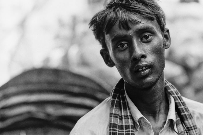 バングラデシュ きょとんとした顔のリクシャワラー 写真とエッセイ By オザワテツ