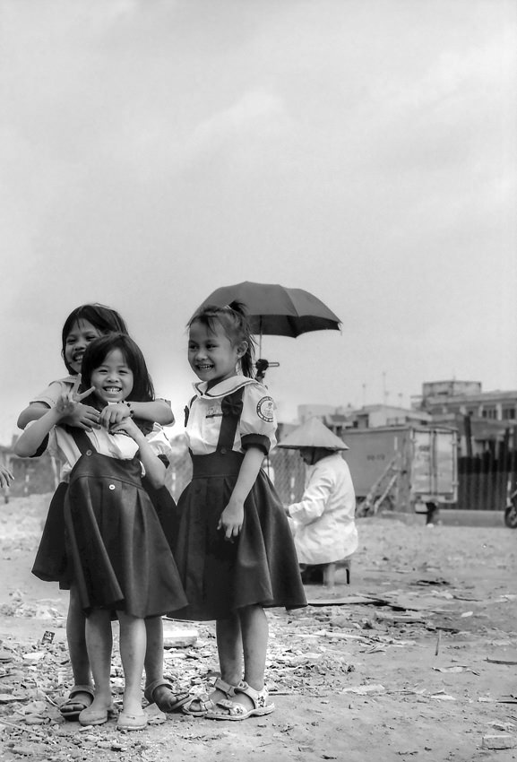 Girls with peace sign