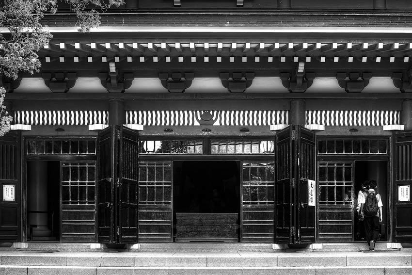 Facade of main hall of Engaku-Ji