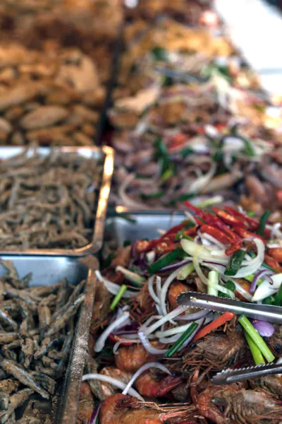 Prepared foods being sold at Chongde Public Market