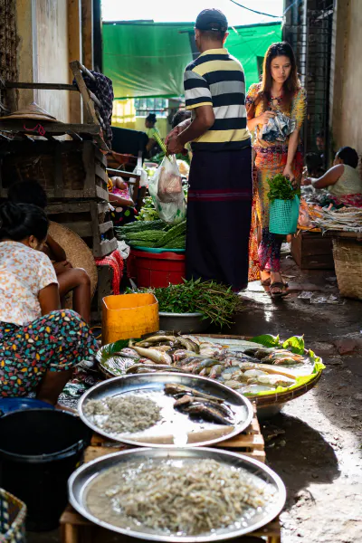 Mess passage in Bago market