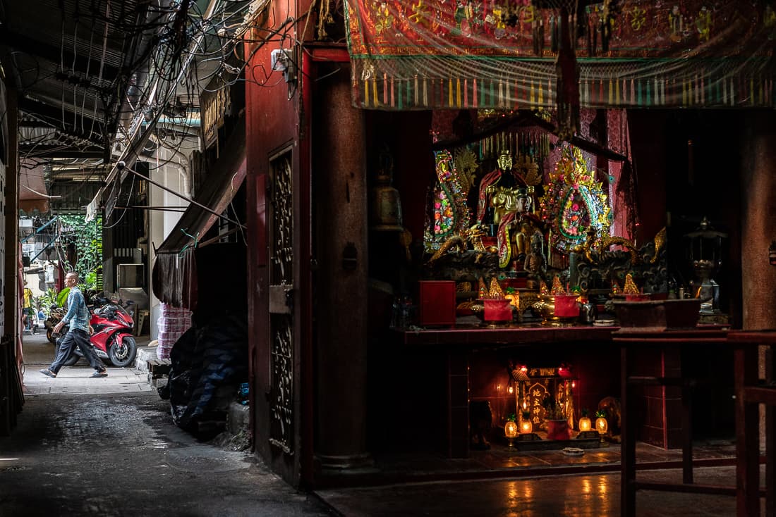 Altar in Tha Tien Market