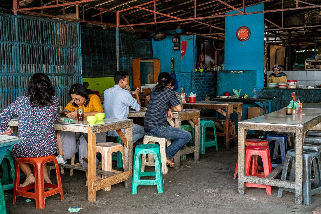 Eating place at the back of an alleyway