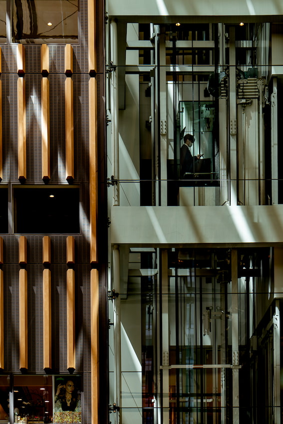 Marunouchi Building Elevator