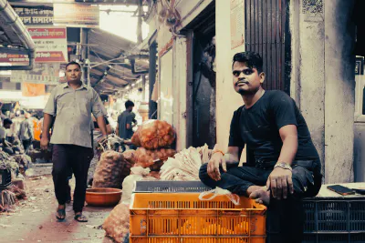 Man selling in the aisle