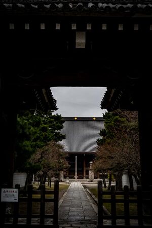 妙顕寺の大本堂