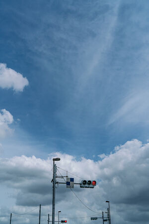 Signal as if floating in the sky