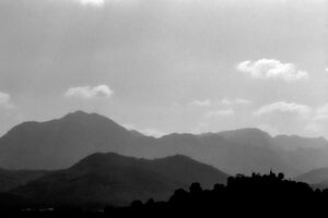 ルアンパバーンの周辺にそびえる山々