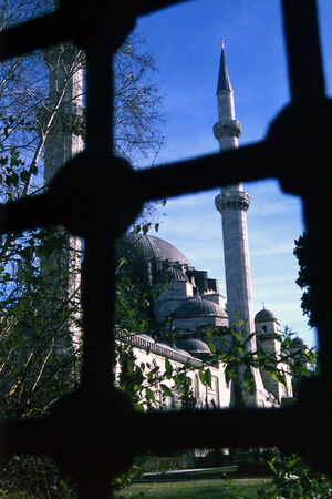 スレイマニエ・モスク
