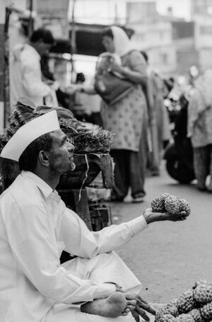 Man selling artichokes