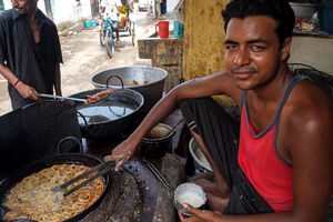man making Jalebi