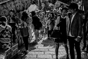 根津神社の縁日にいた人びと