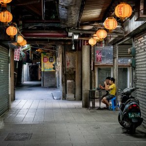 Lonely lane in the Shuixian Temple Market