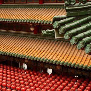 Lanterns and animal-shaped decorations at Sanfong Temple