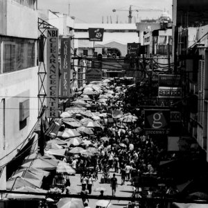 Throng in Quiapo