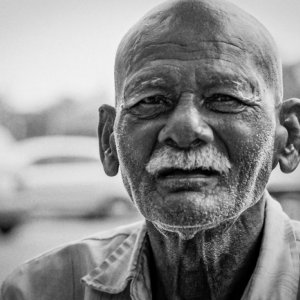 Old man with blank face