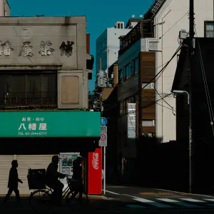 Silhouettes in front of a shutter