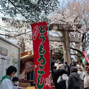 焼きトウモロコシの屋台