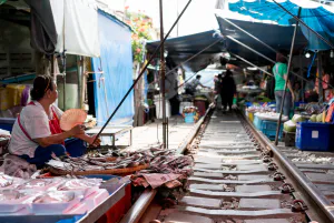 Mae Klong market