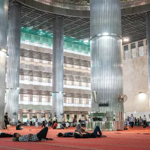Inside of Istiqlal mosque