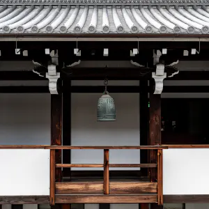 Bell at Nishi Hongan-ji Temple