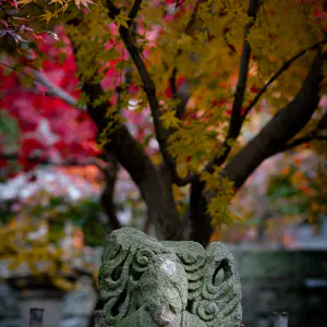 西向天神社の古い石像