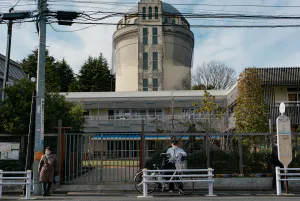 Nogata water tower towering over a residential area