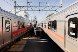 九品仏駅に停車する大井町線