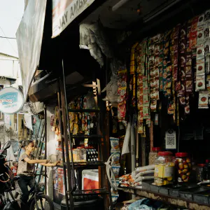 Girl shopping at kiosk