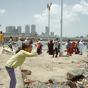 Girl at the Haji Ali Dargah