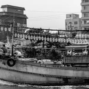Fishing boat coming back to port