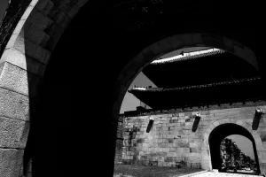 水原華城の八達門