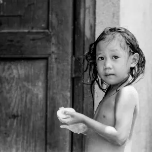 シャンプーをしていた女の子