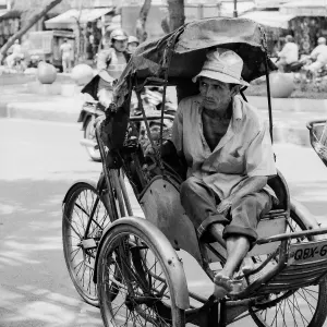 Keen-eyed man on cycle