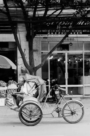 Rickshaw man sitting on seat