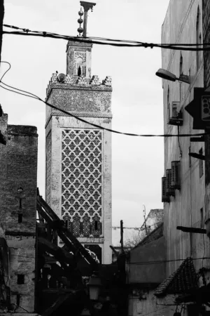 Minaret towering in old city