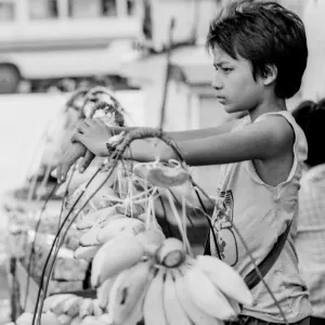 バナナ売りの男の子