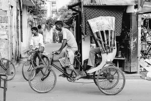 Coursing cycle rickshaw